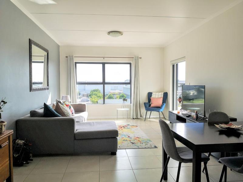 To Let 2 Bedroom Property for Rent in Sandown Western Cape